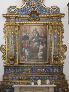 opere in legno: altare madonna della sanità e santi