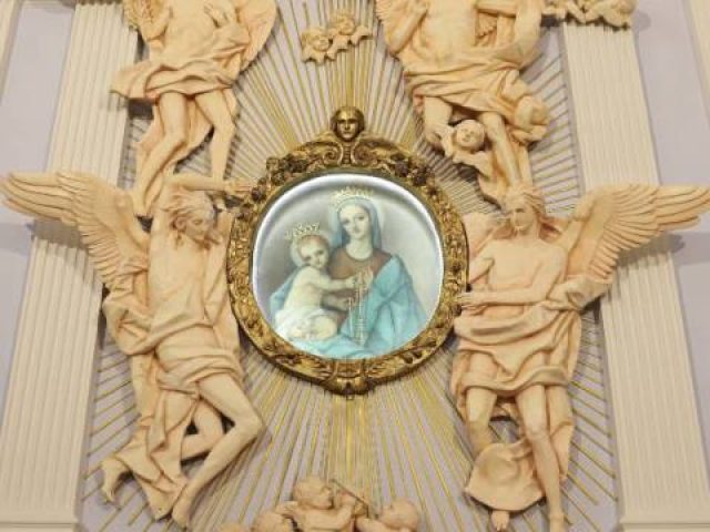 L’abside, il portale e le opere murarie